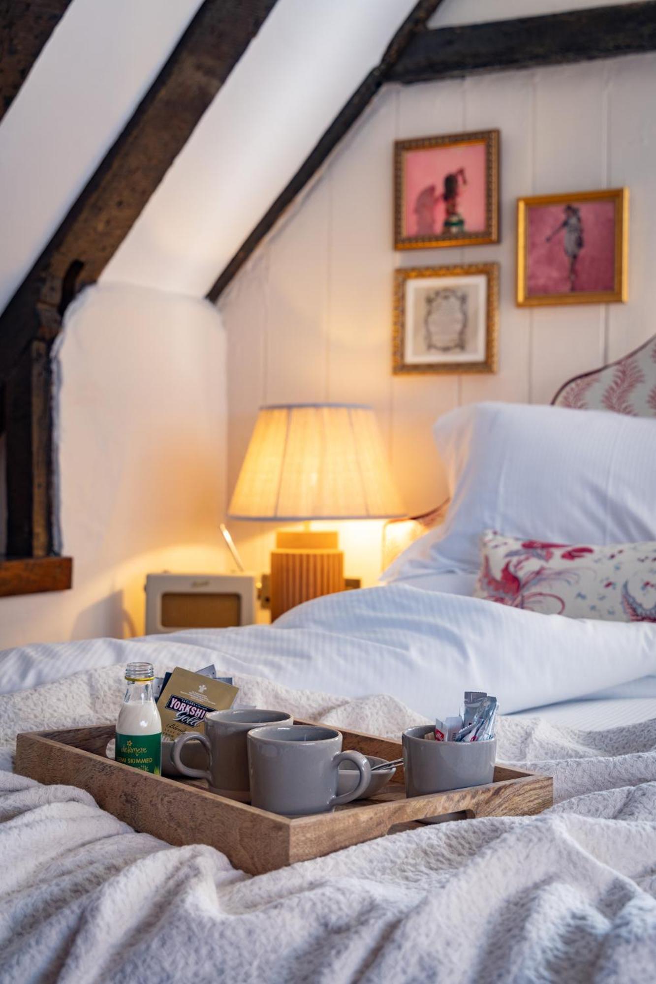 The White Hart - A Heartwood Inn Lewes Bagian luar foto