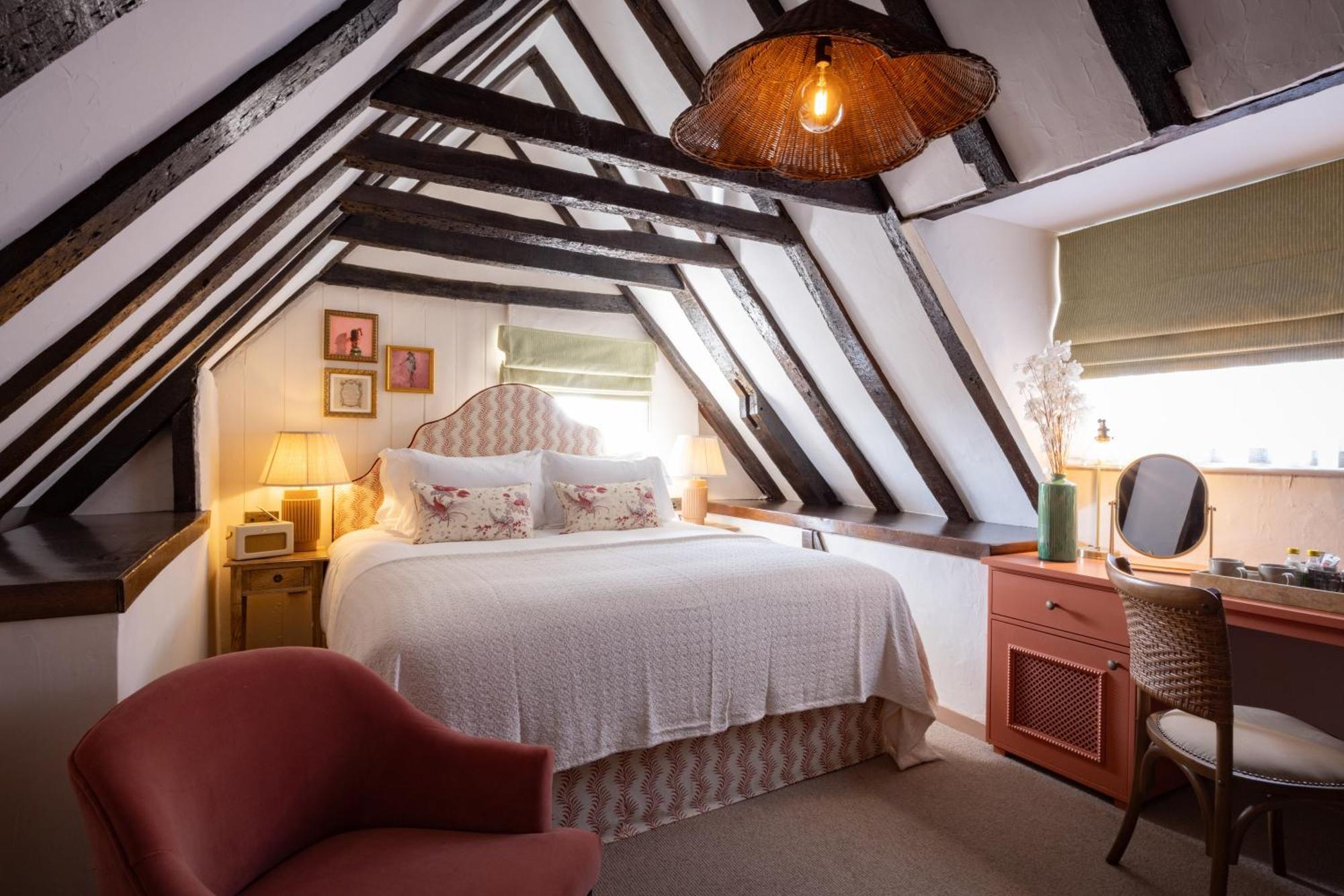 The White Hart - A Heartwood Inn Lewes Bagian luar foto